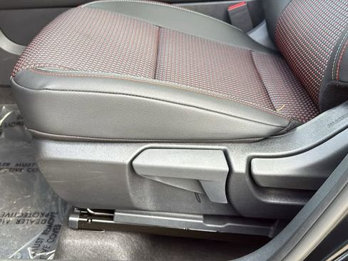 New 2026 Nissan Kicks SR w/ SR Premium Package image 19