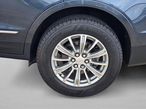 Used 2019 Cadillac XT5 Luxury FWD image 10