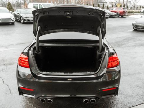 Used 2016 BMW M4 Coupe RWD image 30