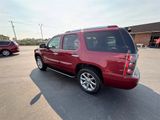 Used 2008 GMC Yukon Denali image 3