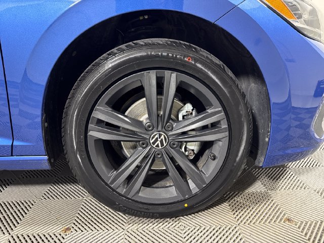 Used 2022 Volkswagen Jetta SE FWD image 11