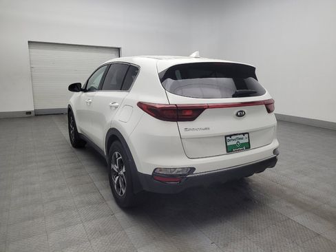 Used 2020 Kia Sportage LX image 5