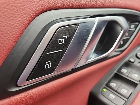 Used 2022 BMW 330i 330i w/ Driving Assistance Package image 35