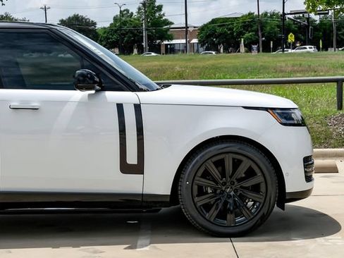 New 2026 Land Rover Range Rover SE AWD/4WD image 8