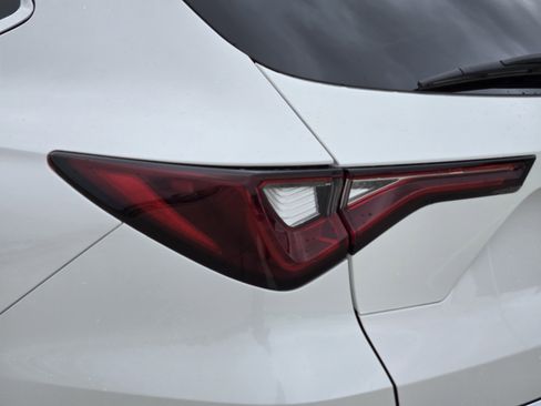 Certified 2026 Acura MDX w/ Technology Package image 15
