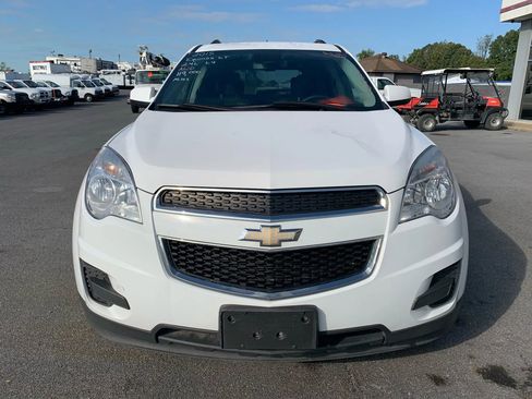 Used 2015 Chevrolet Equinox LT image 2