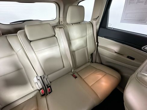 Used 2020 Jeep Grand Cherokee Limited AWD/4WD image 14