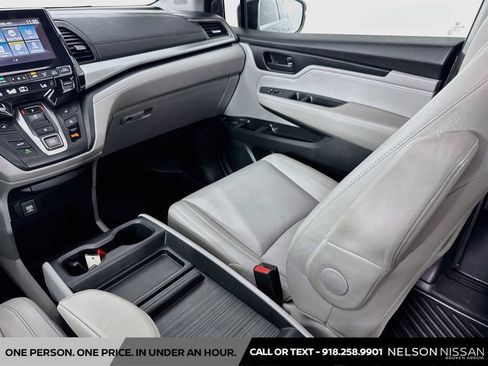 Used 2018 Honda Odyssey EX-L image 23