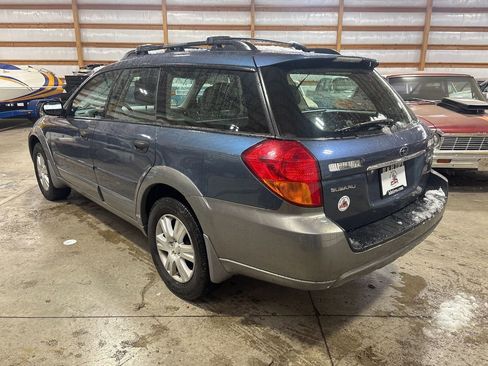 Used 2005 Subaru Outback 2.5i image 10