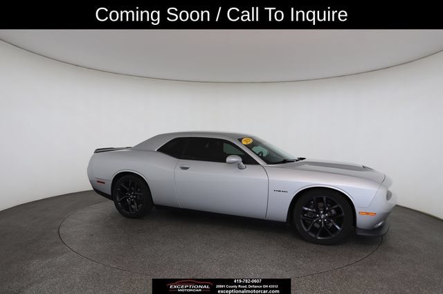 Used 2020 Dodge Challenger R/T w/ Driver Convenience Group RWD image 26
