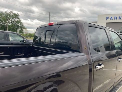 Used 2018 Ford F150 XLT w/ Equipment Group 302A Luxury AWD/4WD image 5