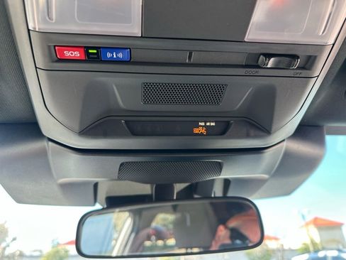 Used 2025 Subaru Crosstrek 2.5i Sport image 29