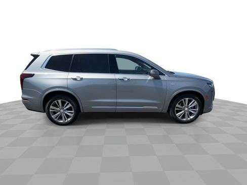 Certified 2023 Cadillac XT6 Premium Luxury FWD image 10