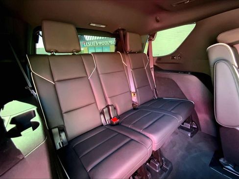 Certified 2024 Cadillac Escalade Sport w/ LPO, ONYX Package AWD/4WD image 25
