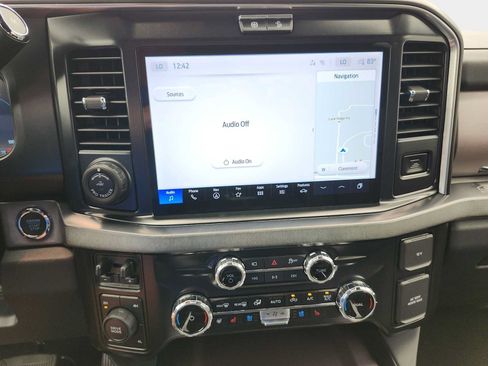 New 2026 Ford F250 Platinum AWD/4WD image 13