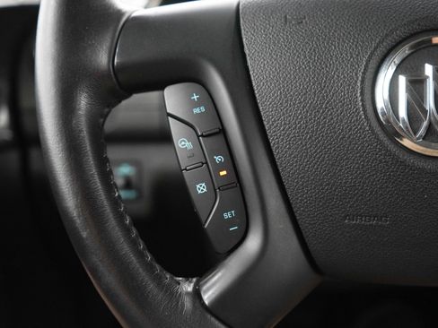 Used 2017 Buick Enclave Premium AWD/4WD image 26