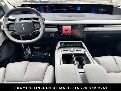 New 2026 Lincoln Navigator L Reserve AWD/4WD image 24