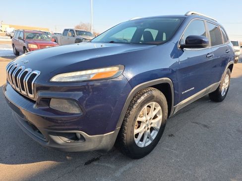 Used 2014 Jeep Cherokee Latitude w/ Cold Weather Group image 1