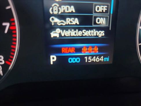 Used 2025 Toyota Corolla LE image 21