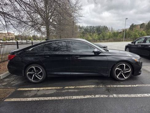 Used 2021 Honda Accord Sport image 5