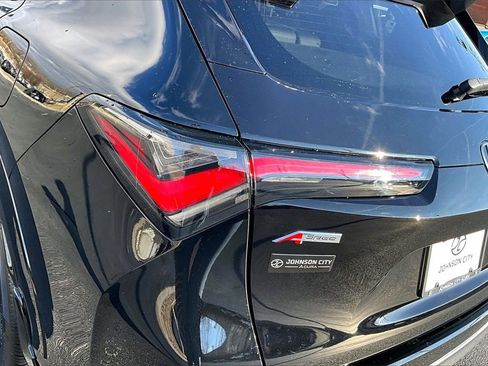 Certified 2025 Acura ADX A-Spec image 30