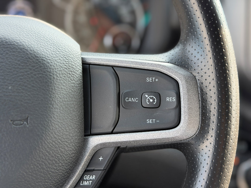 Used 2024 RAM 2500 Tradesman w/ Chrome Appearance Group AWD/4WD image 10