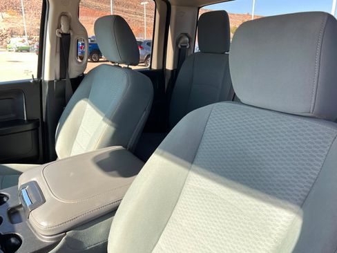 Used 2017 RAM 1500 Express image 16