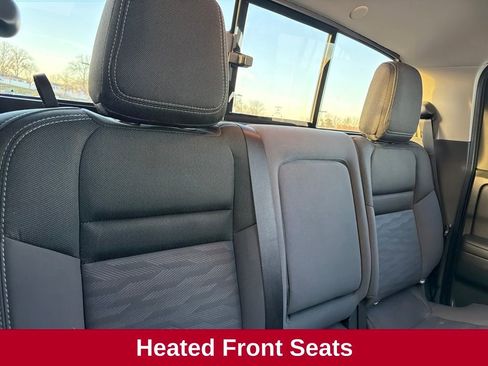 Used 2024 Nissan Frontier SV w/ SV Convenience Package image 41