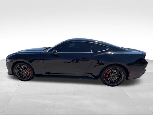 Used 2024 Ford Mustang GT Premium RWD image 5