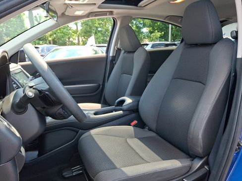 Certified 2022 Honda HR-V EX image 12