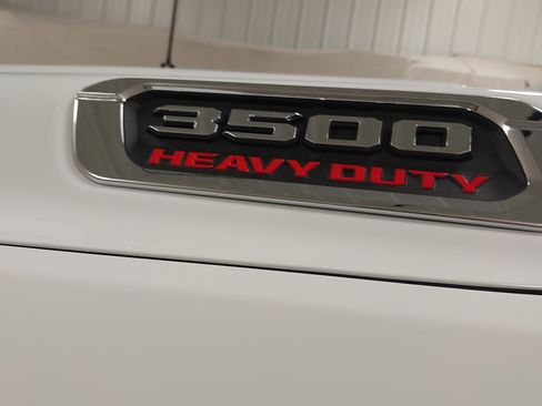 New 2026 RAM 3500 Tradesman image 32