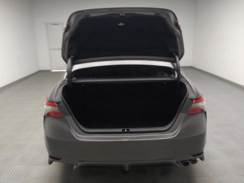 Used 2019 Toyota Camry SE image 29