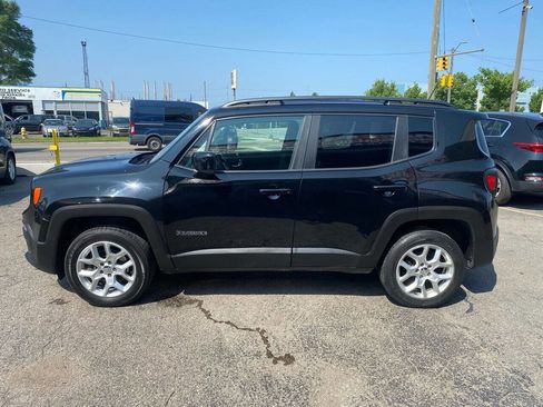Used 2015 Jeep Renegade Latitude w/ Popular Equipment Group image 9