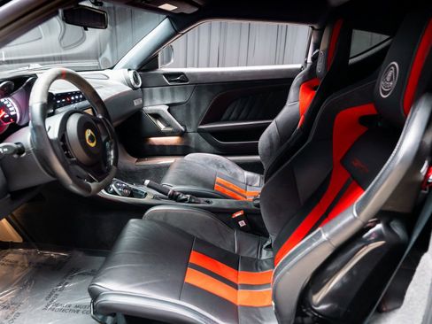 Used 2020 Lotus Evora image 42