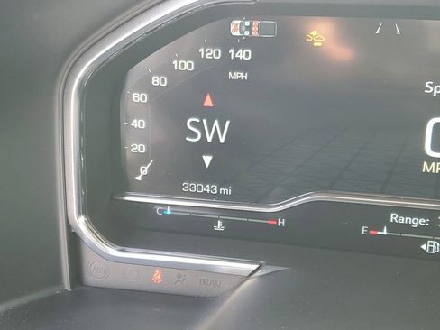 Certified 2024 GMC Sierra 3500 Denali w/ Denali Reserve Package image 15