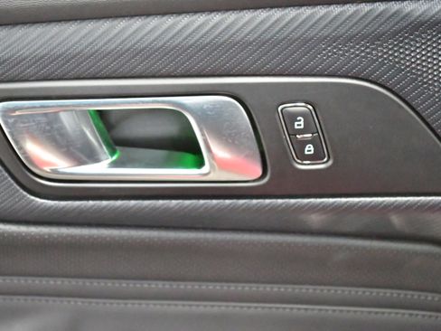 Used 2024 Ford Mustang Premium image 27