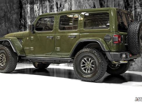 Used 2024 Jeep Wrangler Unlimited Rubicon 392 AWD/4WD image 19