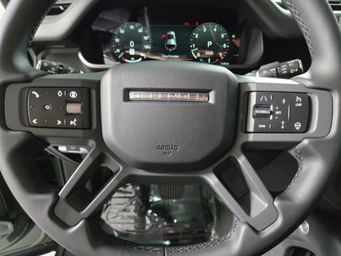New 2026 Land Rover Defender 110 X-Dynamic SE image 23