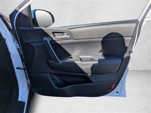 Used 2019 Kia Sportage LX w/ LX Popular Package image 25