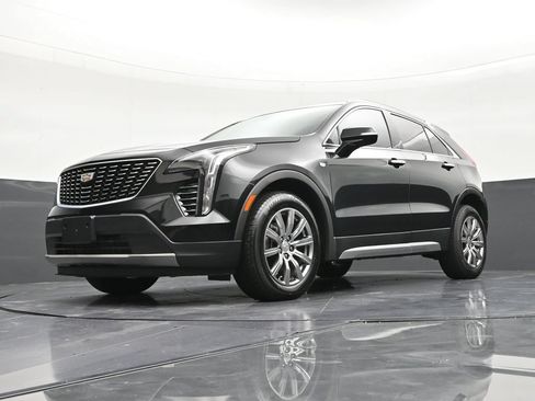 Used 2022 Cadillac XT4 Premium Luxury w/ Safety Alert Package AWD/4WD image 20