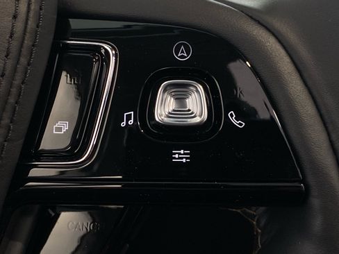 New 2026 Lincoln Aviator AWD image 21