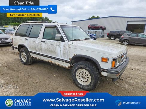 Used 1994 Chevrolet S10 Pickup 4WD 4-Door image 5