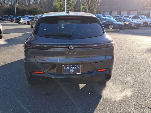 New 2025 Alfa Romeo Tonale w/ Active Assist Package image 7