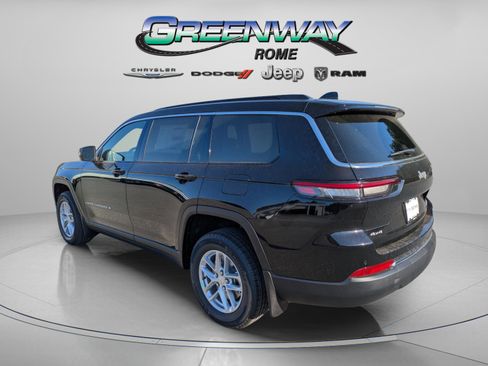 New 2025 Jeep Grand Cherokee L Laredo image 6