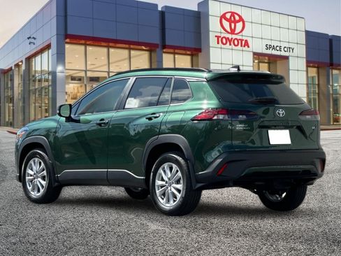 New 2026 Toyota Corolla Cross LE FWD image 4