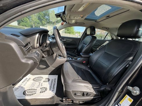 Used 2014 Chevrolet Malibu LT FWD image 29