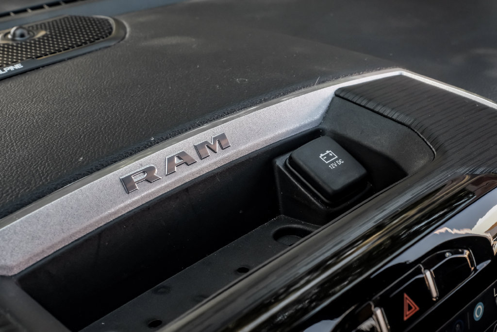 Used 2023 RAM 1500 Laramie AWD/4WD image 44