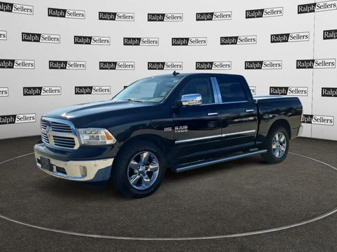 Used 2016 RAM 1500 Big Horn image 2