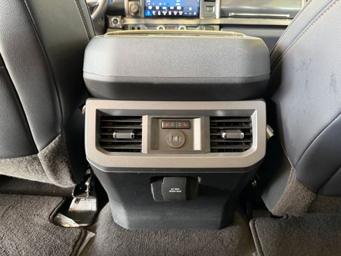 Certified 2025 Ford F250 Lariat w/ Lariat Ultimate Package AWD/4WD image 27