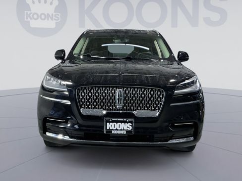 Used 2024 Lincoln Aviator AWD w/ Premium Package image 19